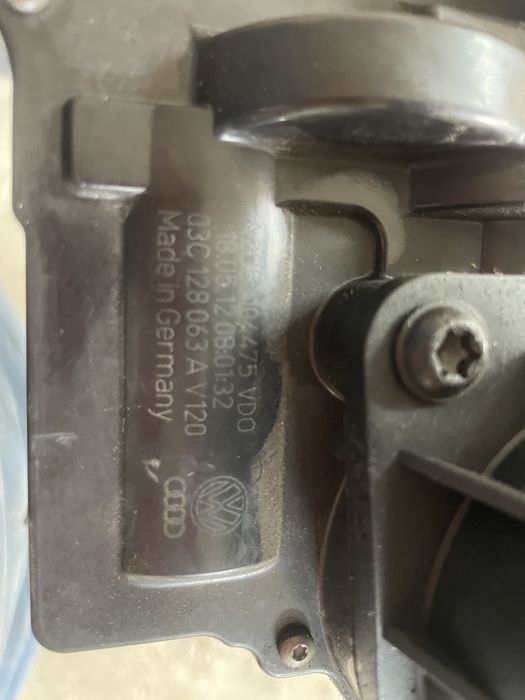 Дроселова клапа за Vw Touran 1.4 Tsi 2009г