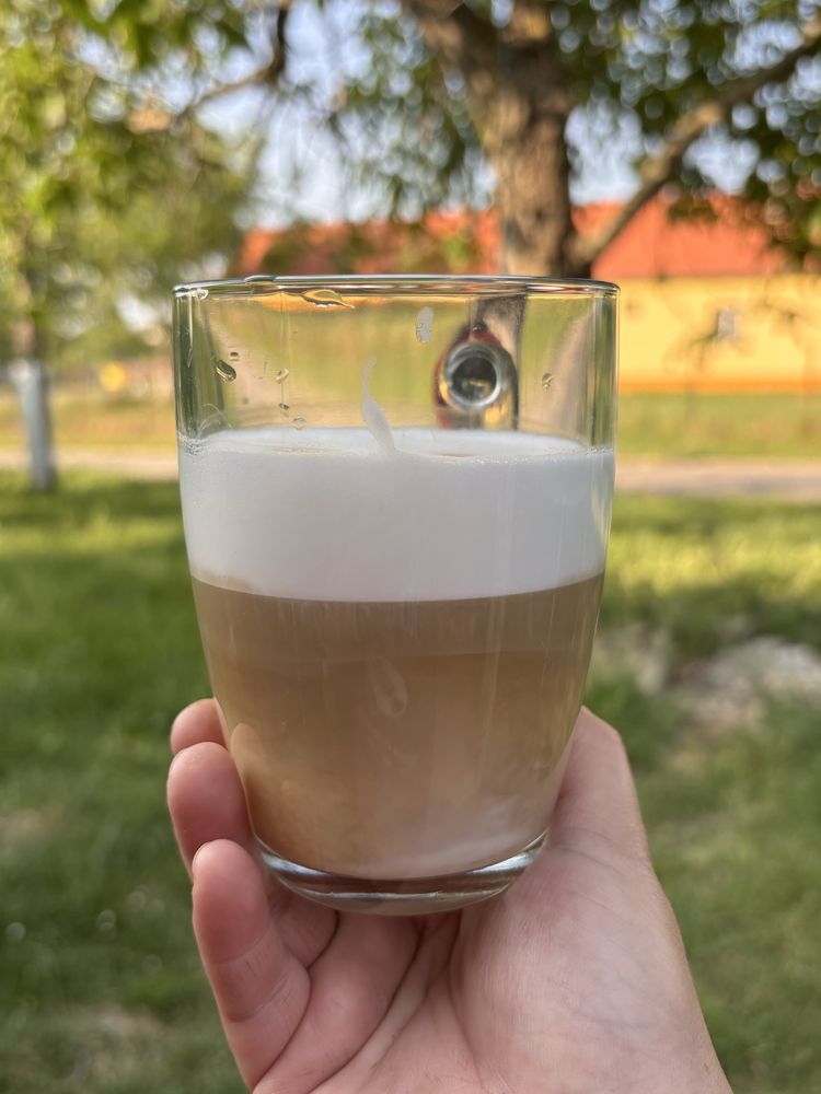 Vand aparat de cafea