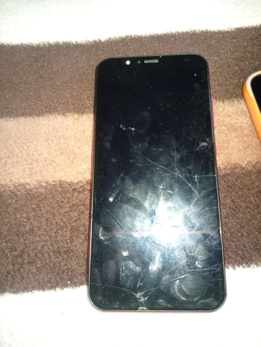 100 RON unul amândouă 200