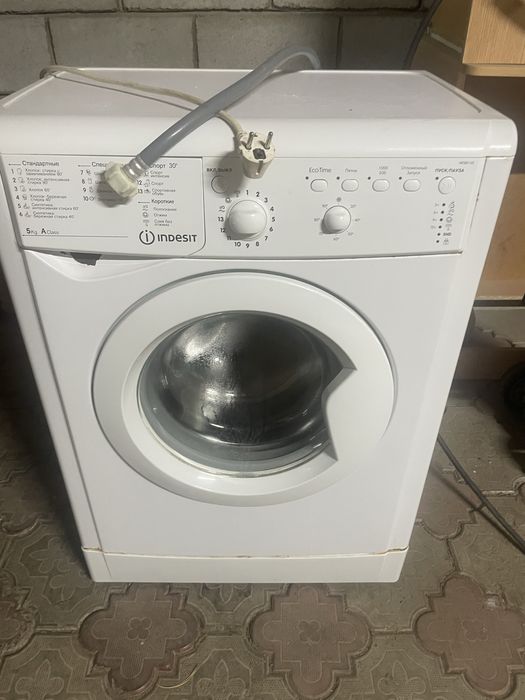 Продам стиральную машину