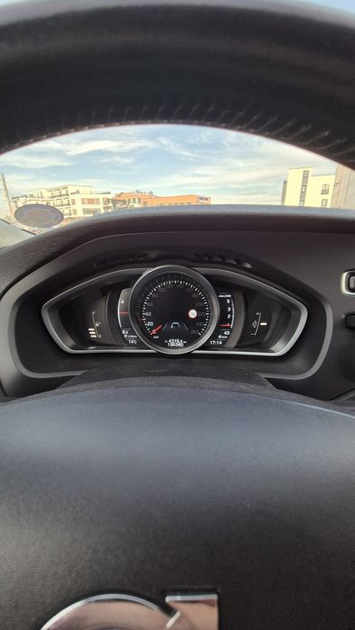 Volvo v40 2.0 D4 R 2015