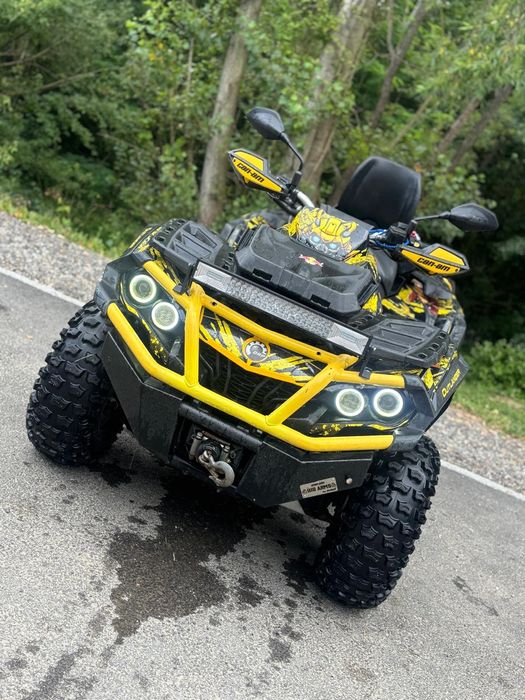 Vând can am 1000r