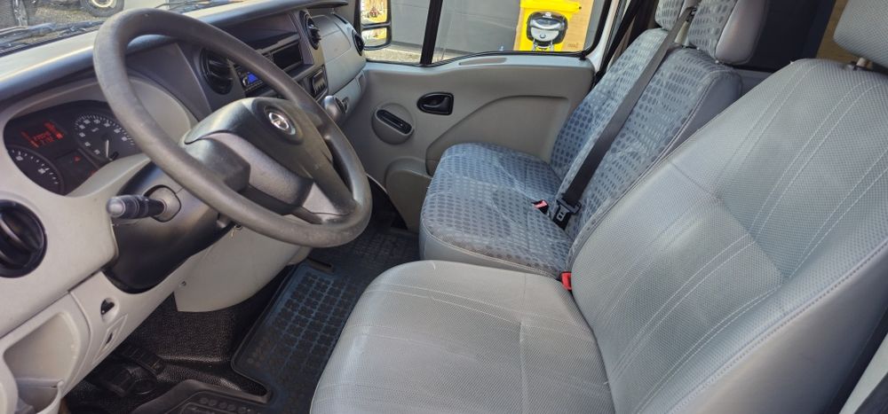 Opel movano /Renault Master 8+1 locuri ,