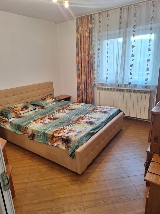 Vând apartament cu 2 camere Rovinari