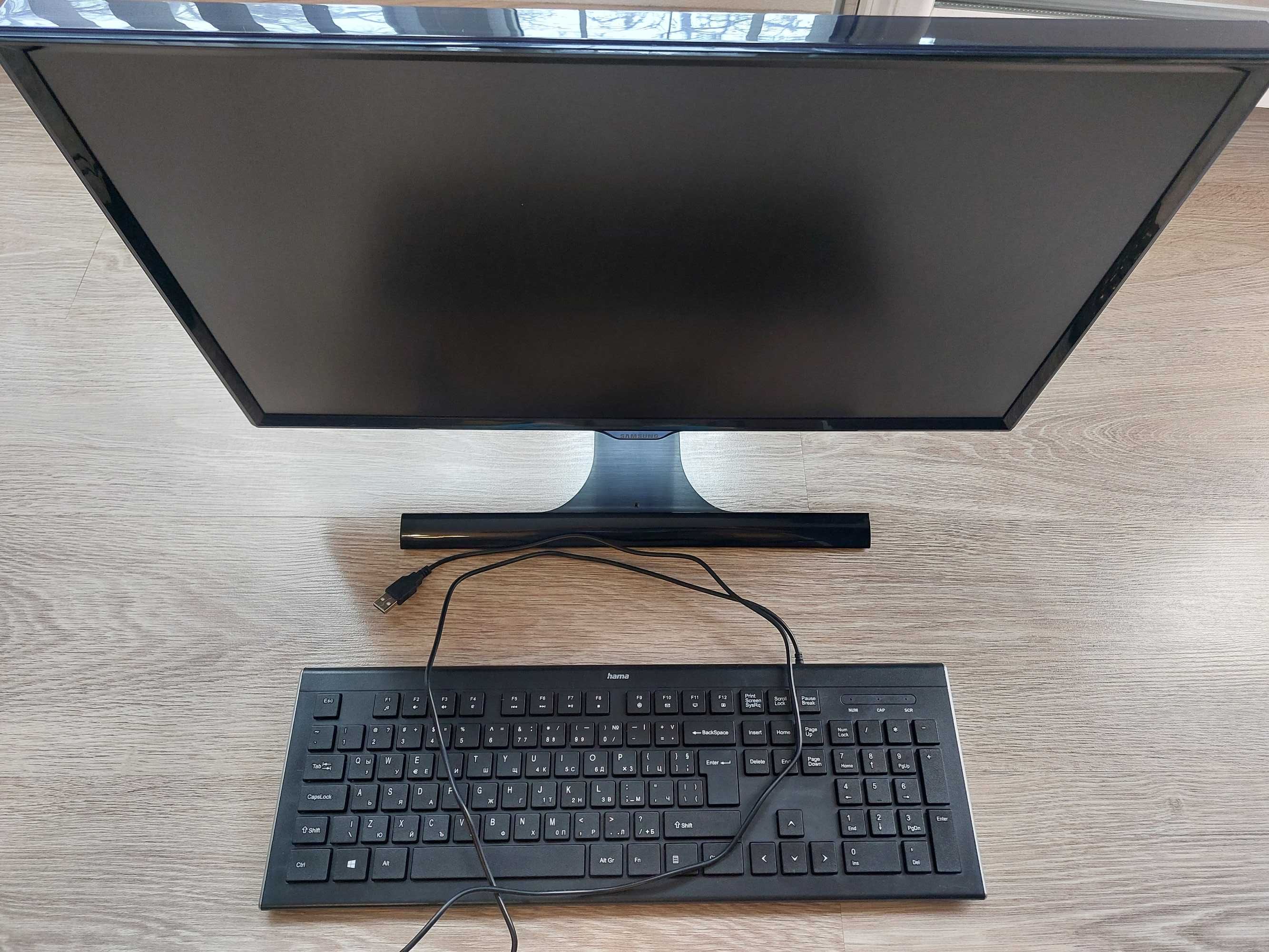 Настолна  конфигурация i5 с монитор