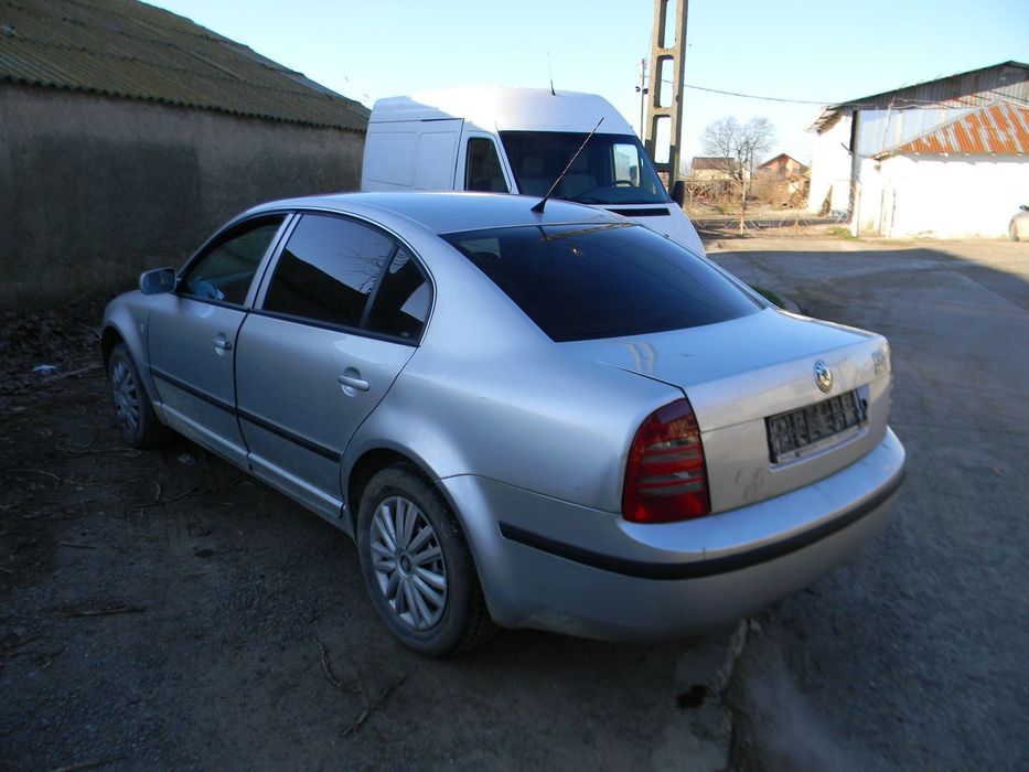 Dezmembrari  Skoda SUPERB 1 (3U)  2001  > 2008 1.9 TDI Motorina
