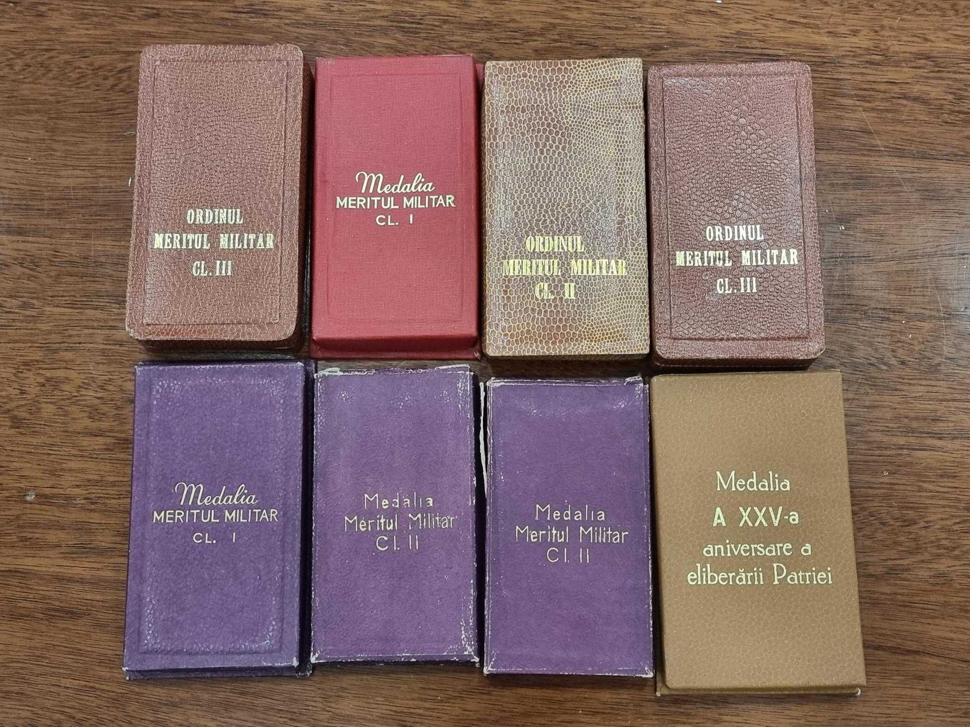 Colectie 20 decoratii / medalii din perioada comunista, stare buna!