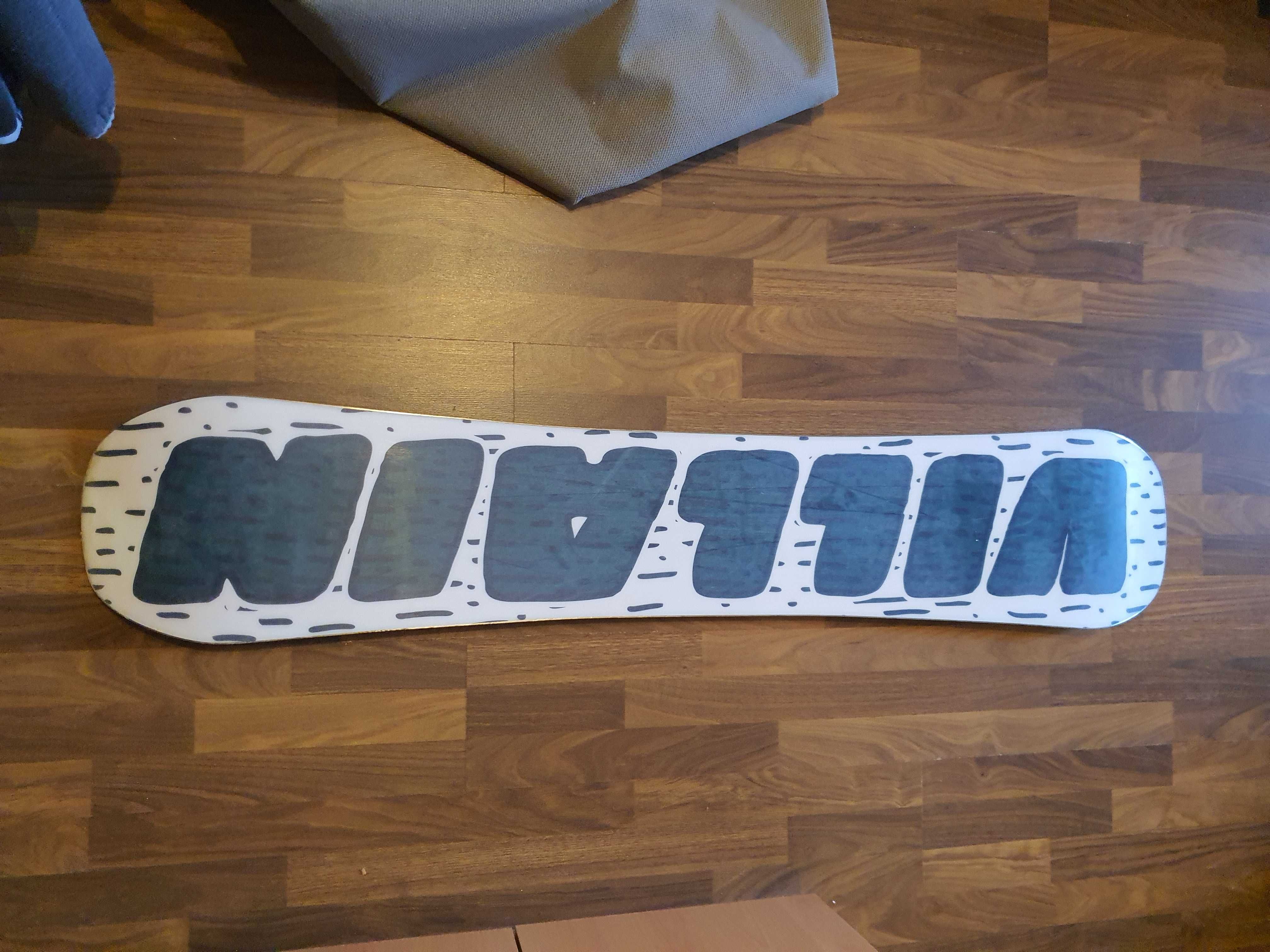 Сноуборд Salomon Villain 153