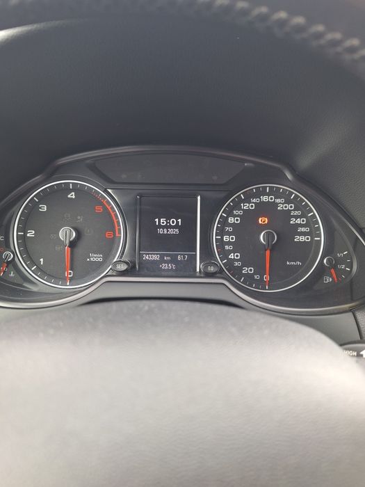 Vând Audi q5 2.0 TDI