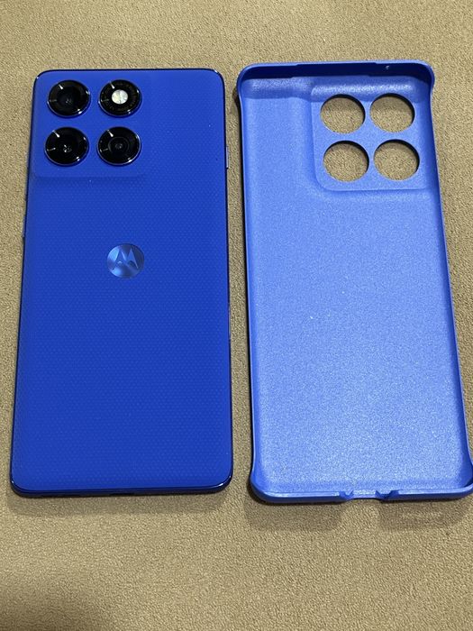 Motorola Edge 60 Pro 12 GB/512 GB в гаранция