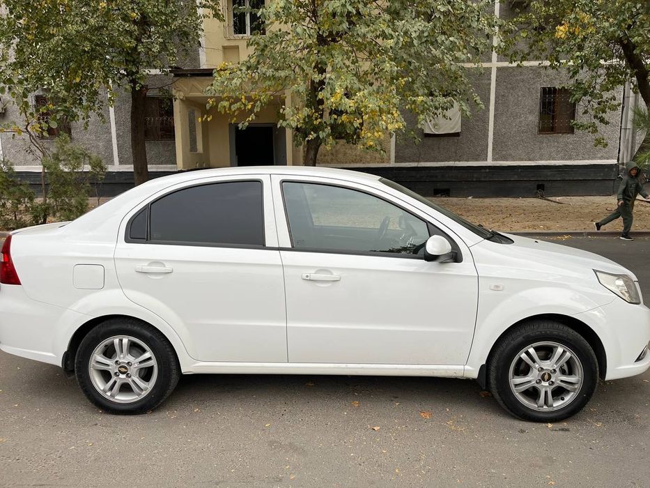 Nexia 3 2020 sotiladi