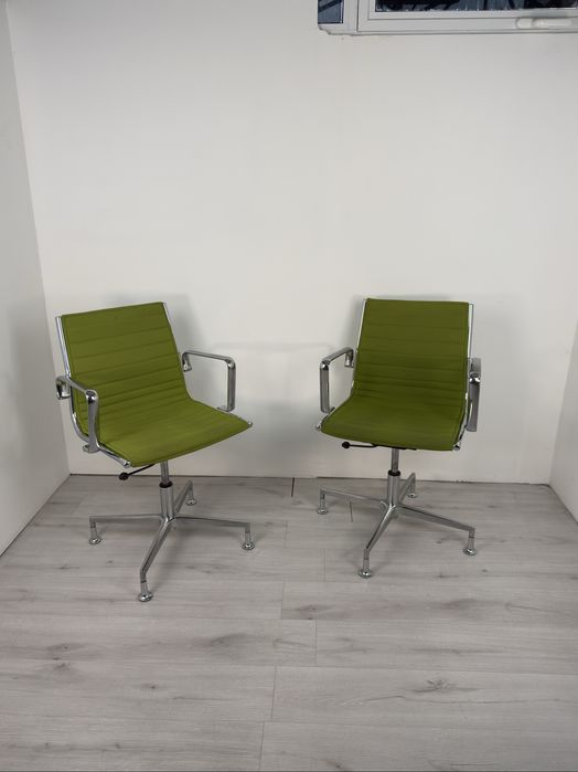 Конферентни и офис столове ATLANTIC LUXY с полирана алуминиева основа,