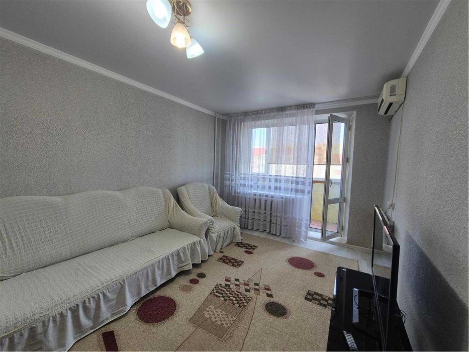 Продам 1 комн. квартиру ул. планир. на 9 мкр.
