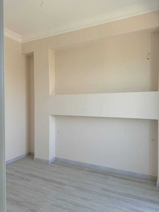 Продается 2 комнатная квартира на Ц1. В новостройке. 93000 у е