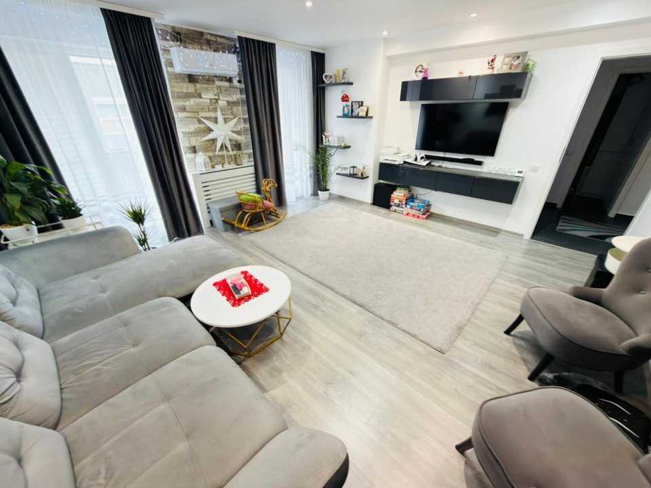 Apartament cu 4 camere | 133mp | Parcare Subterana | Geam la Baie |