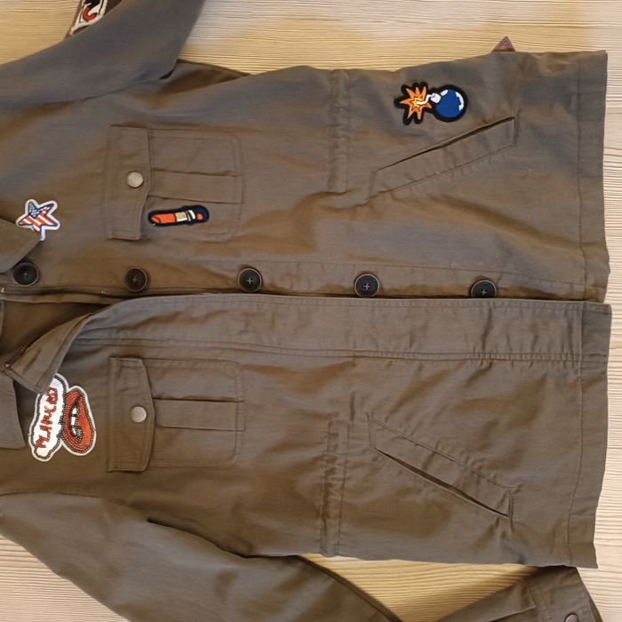 S, Only- Страхотно преходно яке