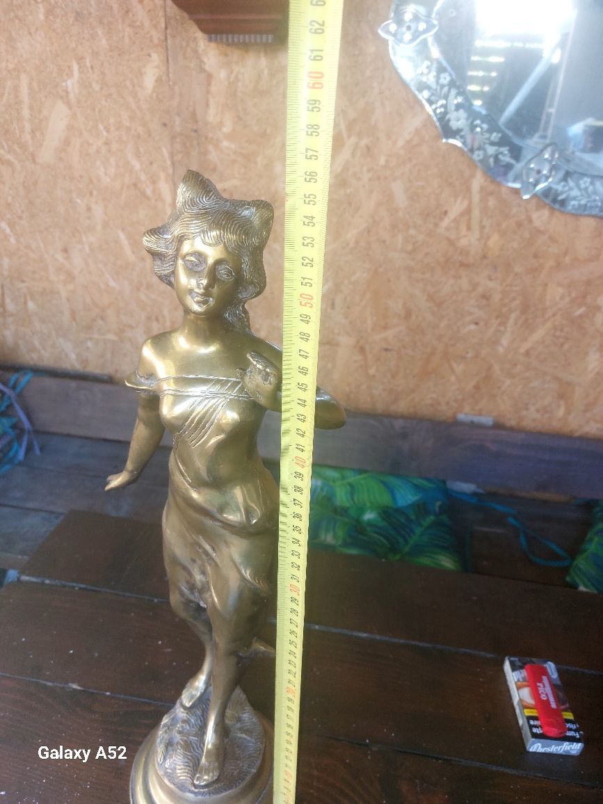 Statuetă bronz superbă