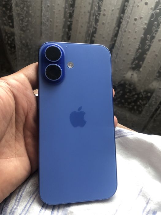 iPhone 16 с гарантией