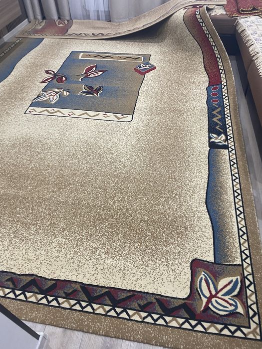 Продам ковер, б/у, в хорошем состоянии