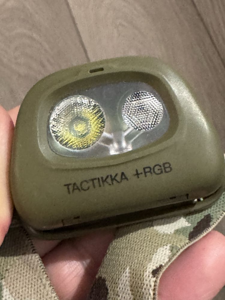 Lanterna tactica Petzl