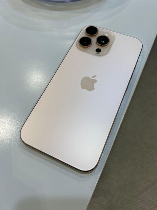 Iphone 16 pro max 256gb desert gold