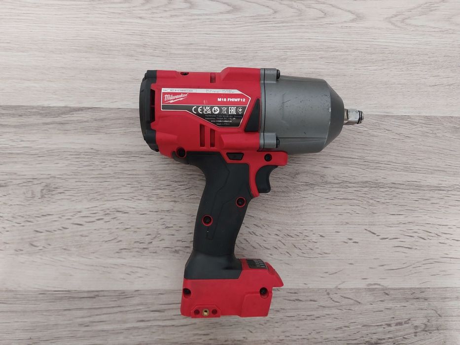 Pistol impact mare milwaukee M18 FHIWF12, 1900 nm, puțin folosit