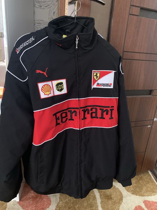 Arginal ferrari jacket