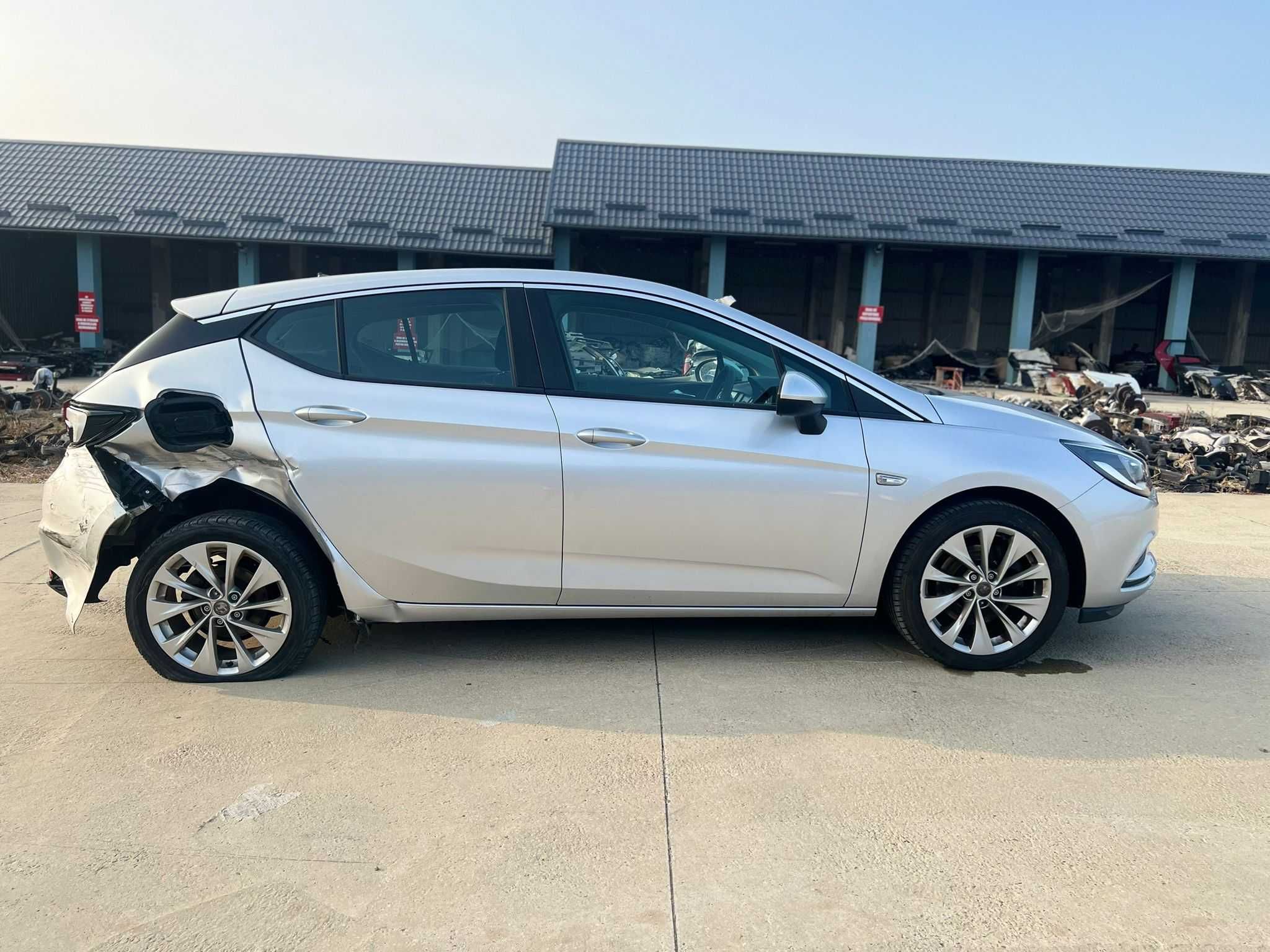 Dezmembrari piese Opel Astra K 1.6 CDTI 2016 Cod: B16DTH