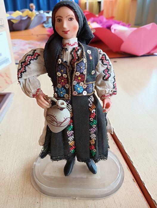 Păpuși tradiționale autentice