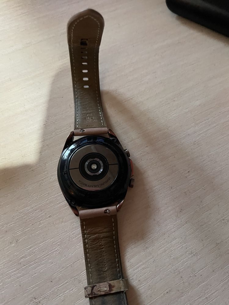 Продам Samsung galaxy watch 3