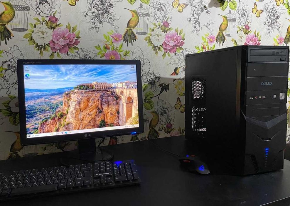 Комплект компьютера для работы, учёбы, дома. Windows 10 + Office 2019