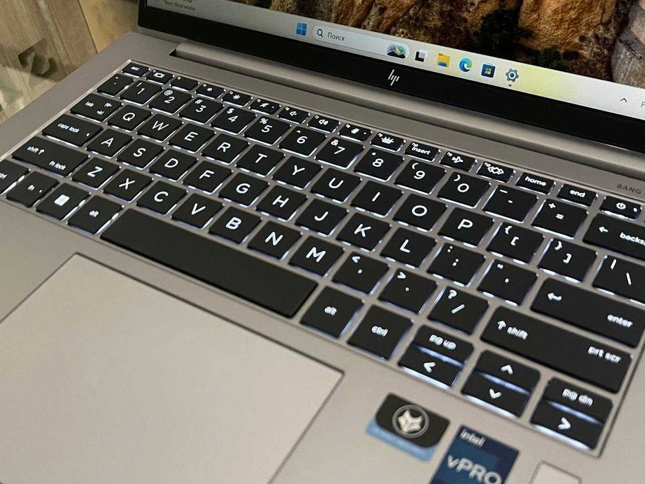 HP ZBook Firefly 14 G10 Core i7-1365U ram 16 ssd 512 RTX A500 4gb