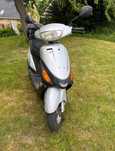 Scuter ,49 cm3 ,stare foarte buna