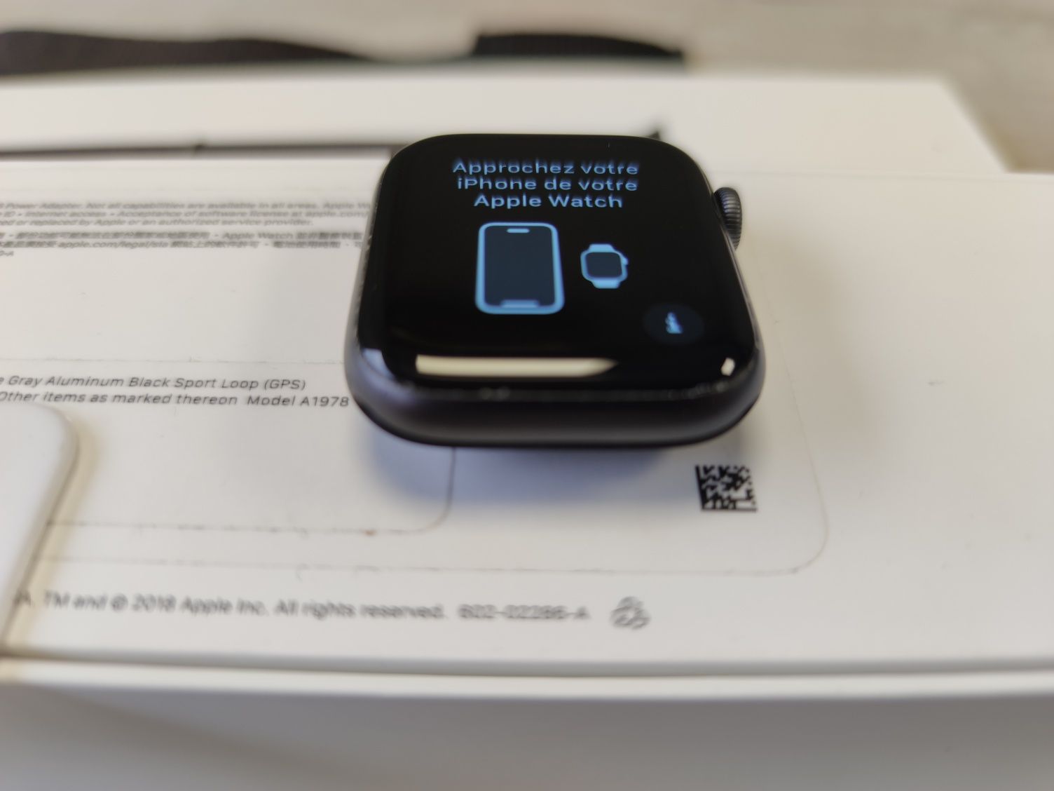 NEW! Apple Watch Series 4 44mm GPS Blue Aluminum Battery 100%