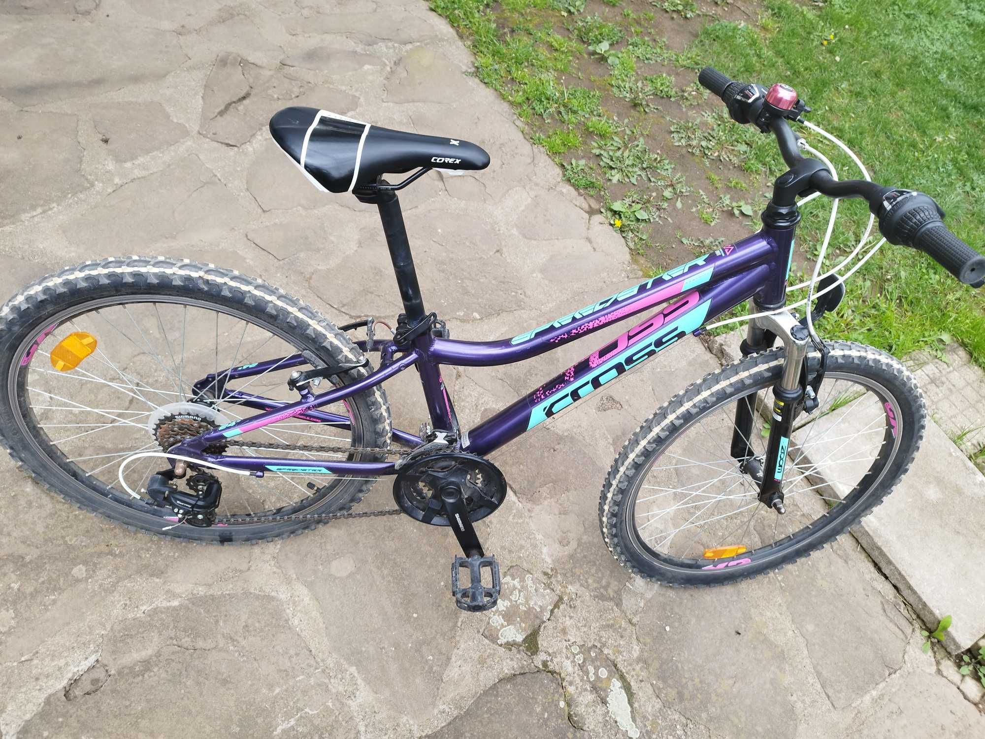 Продавам Cross Speedster W
