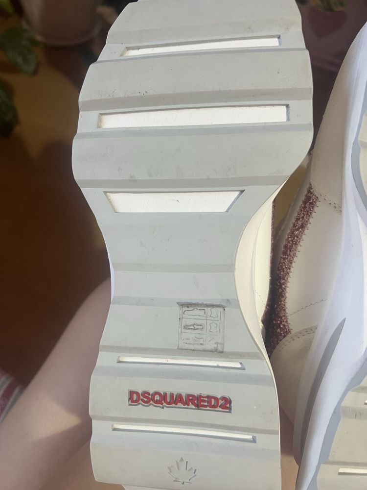 Сникърси dsquared