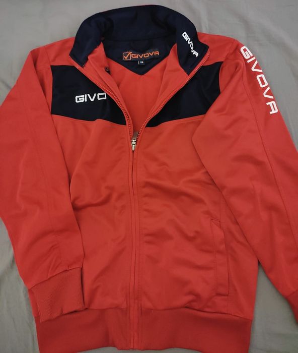 Bluze trening Umbro si Givova