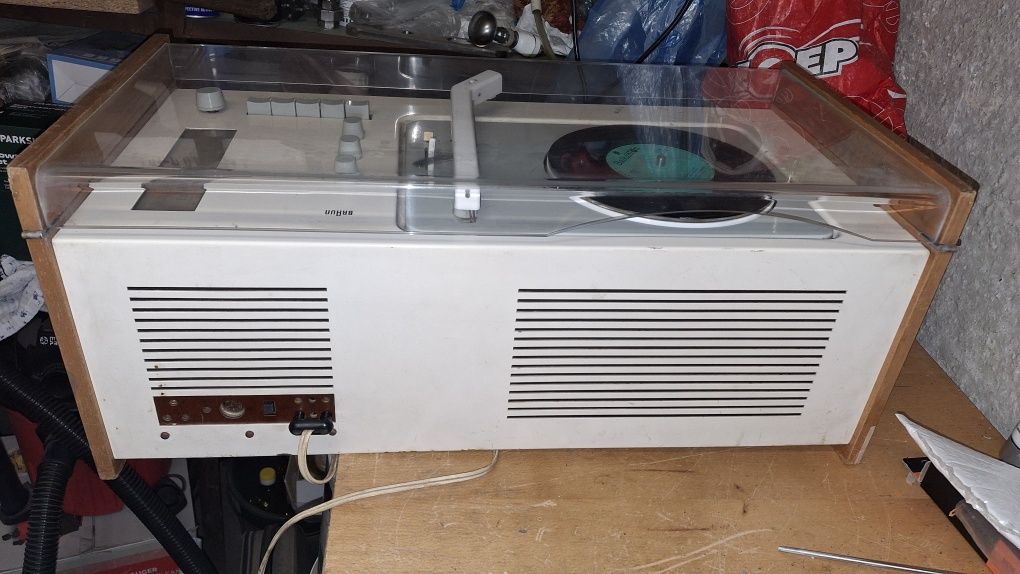 Грамофон BRAUN от 1960г.