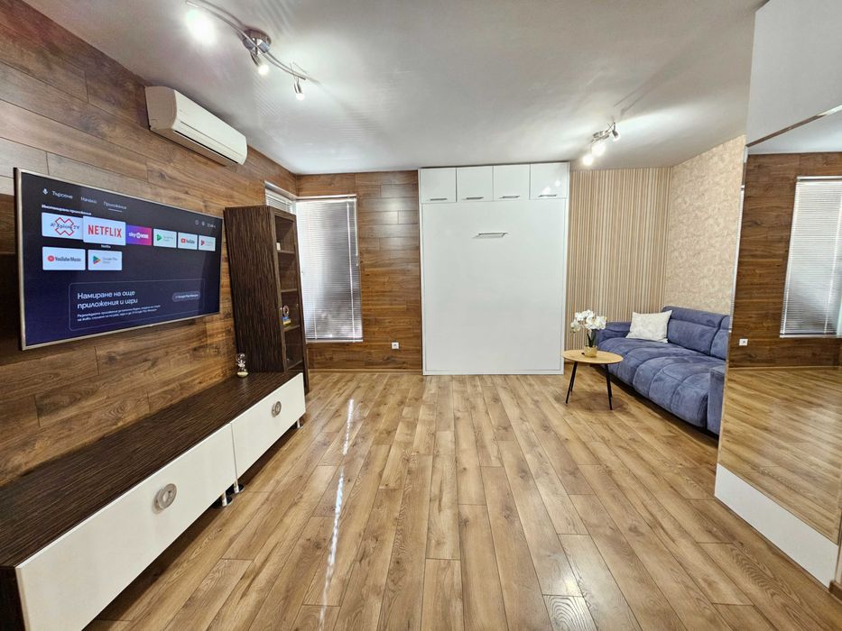 Семеен апартамент с две големи легла и подземем паркинг в кв. Витоша