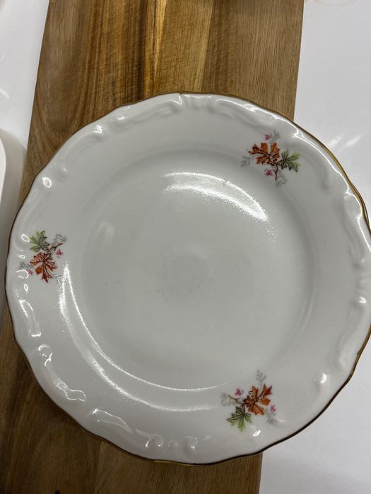 Порцелан чинии “Дъбов лист”