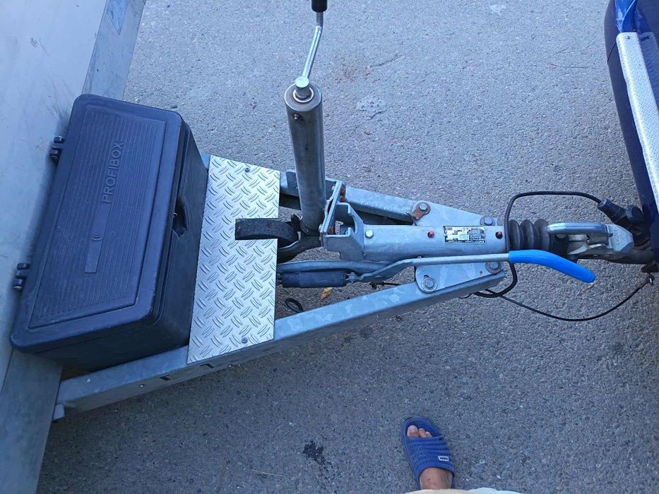 Vând remorca/ platformă auto