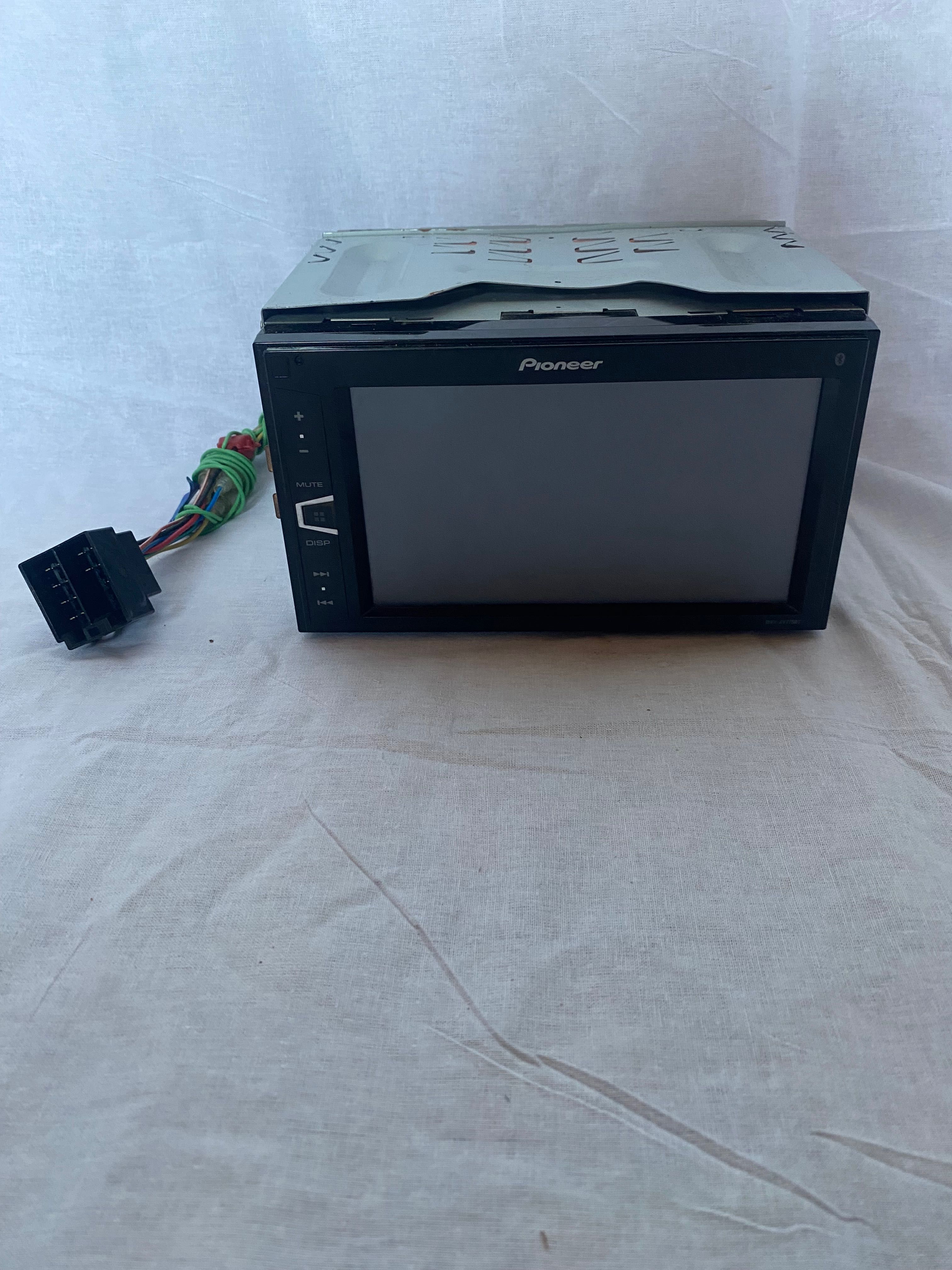 Мултимедия Pioneer MVH-AV270BT