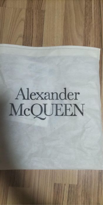 Alexander McQueen Femei