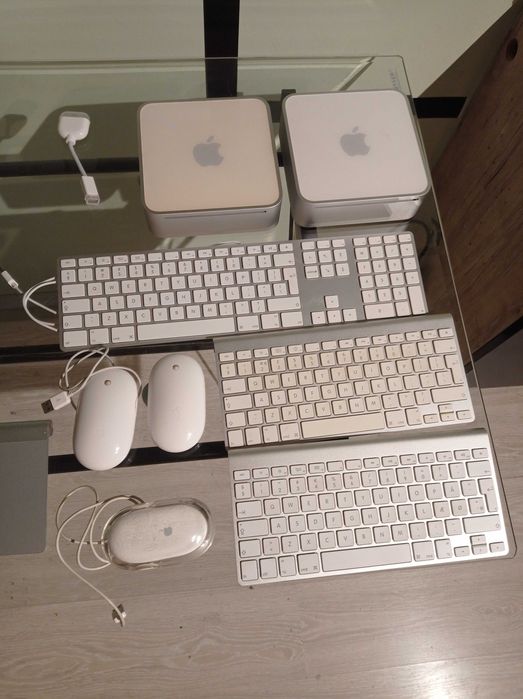 V/S Pachet Apple (2x mac mini + periferice)
