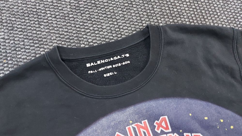 Balenciaga горнище L размер