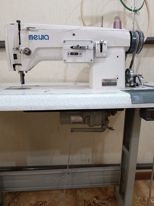 Швейная машина MEIJIA