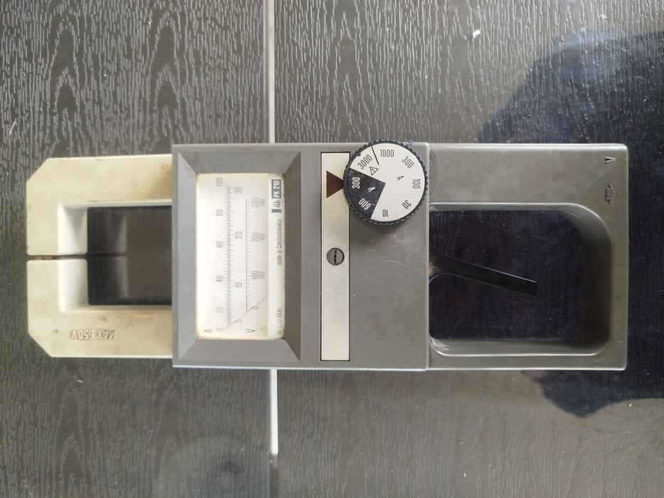 Измервателни уреди