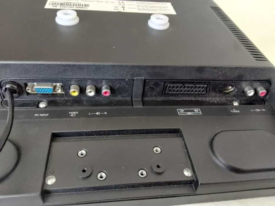 Телевизор Neo TF-1505 Дисплей: TFT LCD (15") като нов