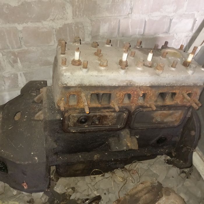 Блок и раздатка на двигателя газ 69