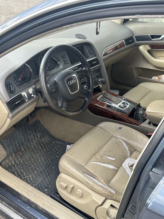 Vand Audi a 6 Quattro motor 2,7 culoare gri